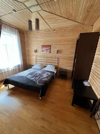 Гостевой дом Затерянный мир Покров Семейный 2х комнатный-1